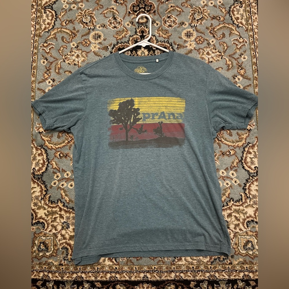 Prana mens tee Large